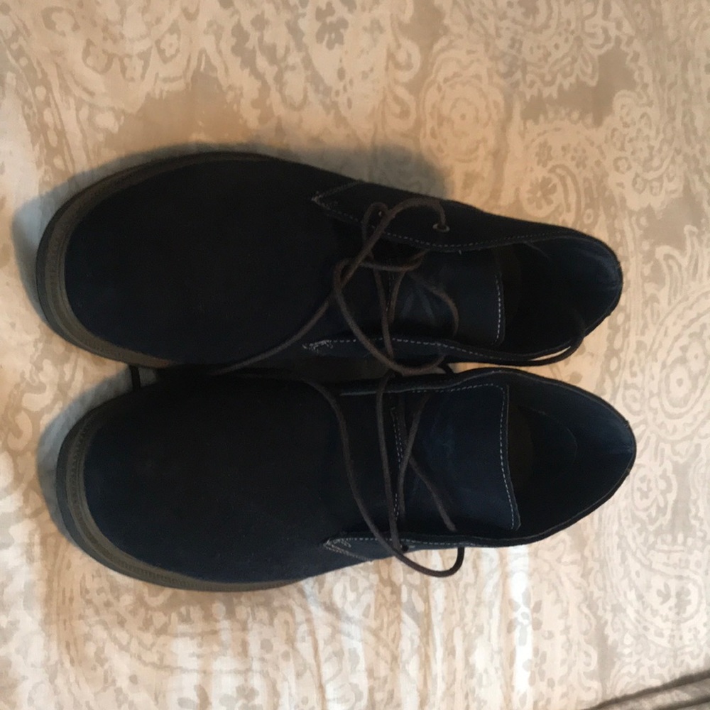 Blue suede shoes